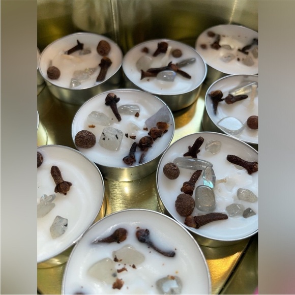 Mulled Wine Tea Light Candles Set of 4 Hand Made Cloves & Labradorite - Picture 4 of 7